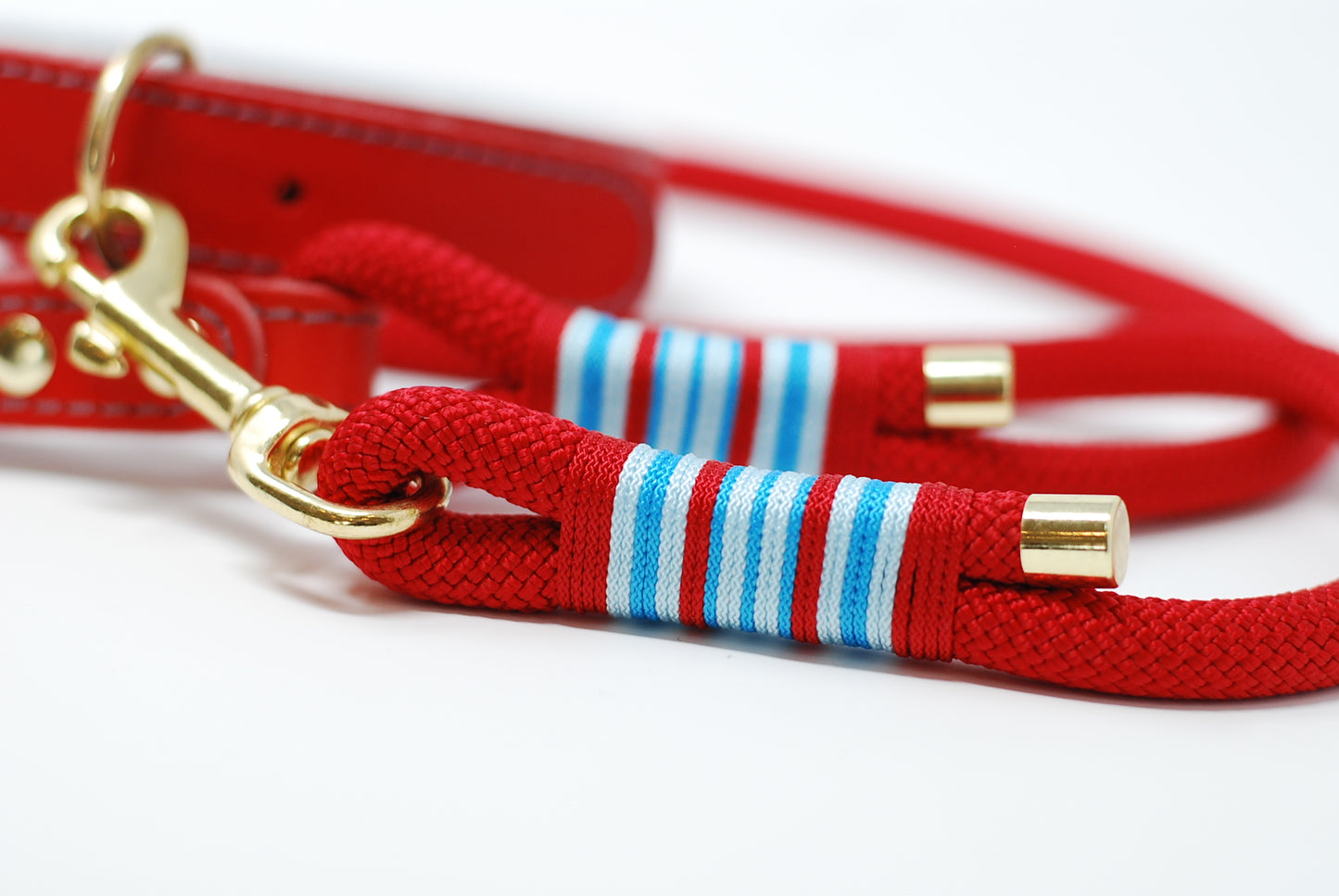Luxury rope dog lead, Leather and felt soft handle, made in the Cotswolds, solid brass trigger clip for dog safety, Red,