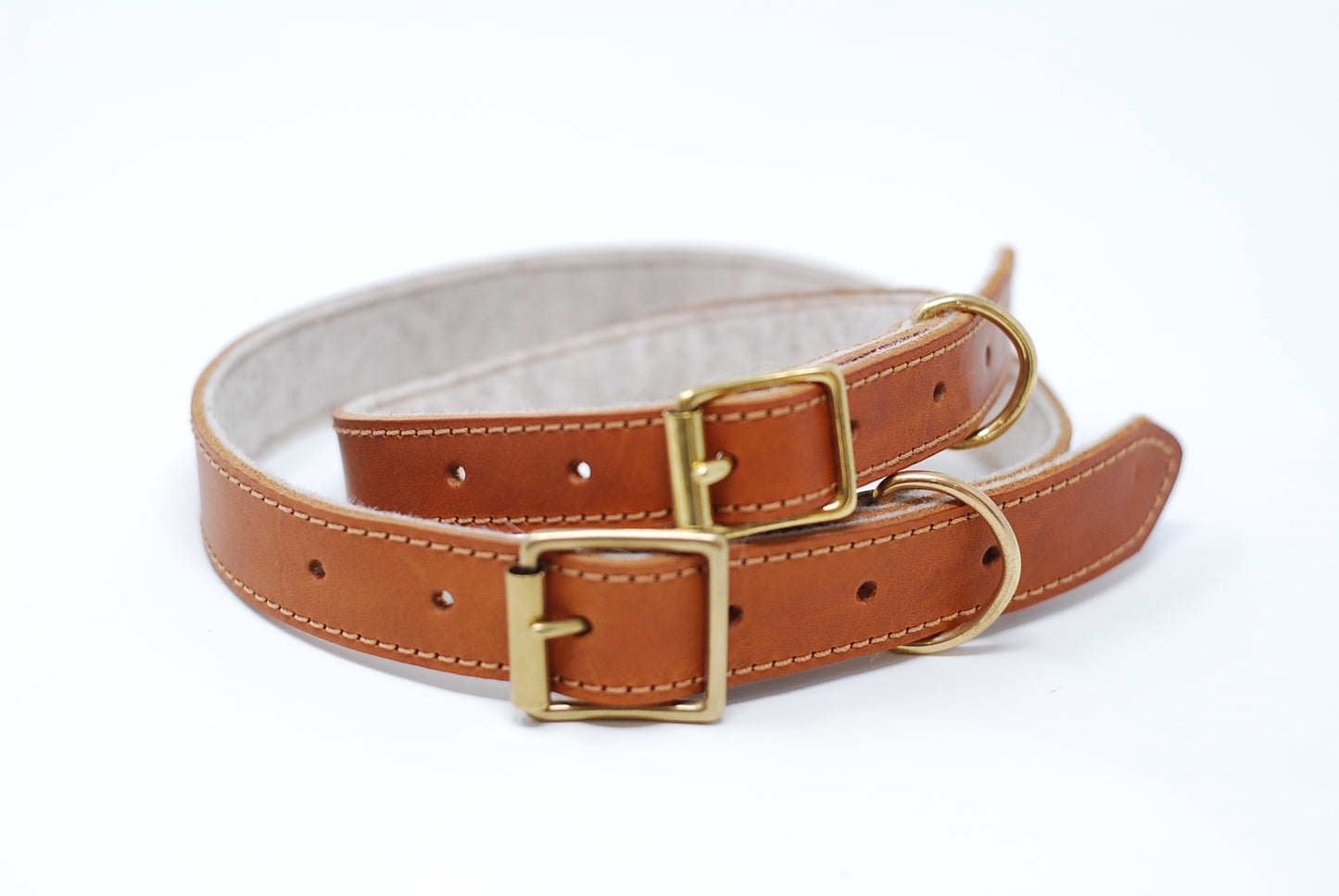 Tan and natural wool felt, leather dog collar, soft Italian Leather, tan stitching, blue soft felt, Solid Brass buckle, dog safe, made in The Cotswolds, Hand made, Luxury dog collar