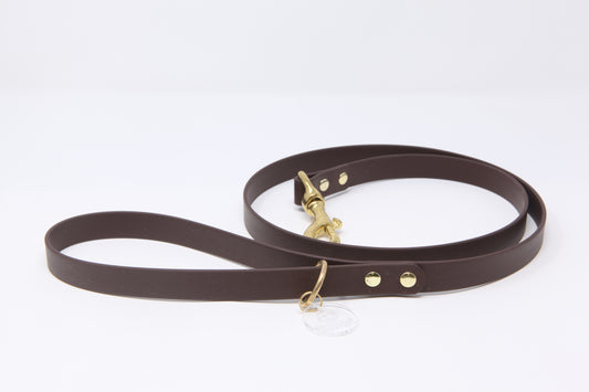 Dark Brown Biothane dog lead flatlay, 20mm wide, with solid brass hardware, handmade by Cotswold Hipster