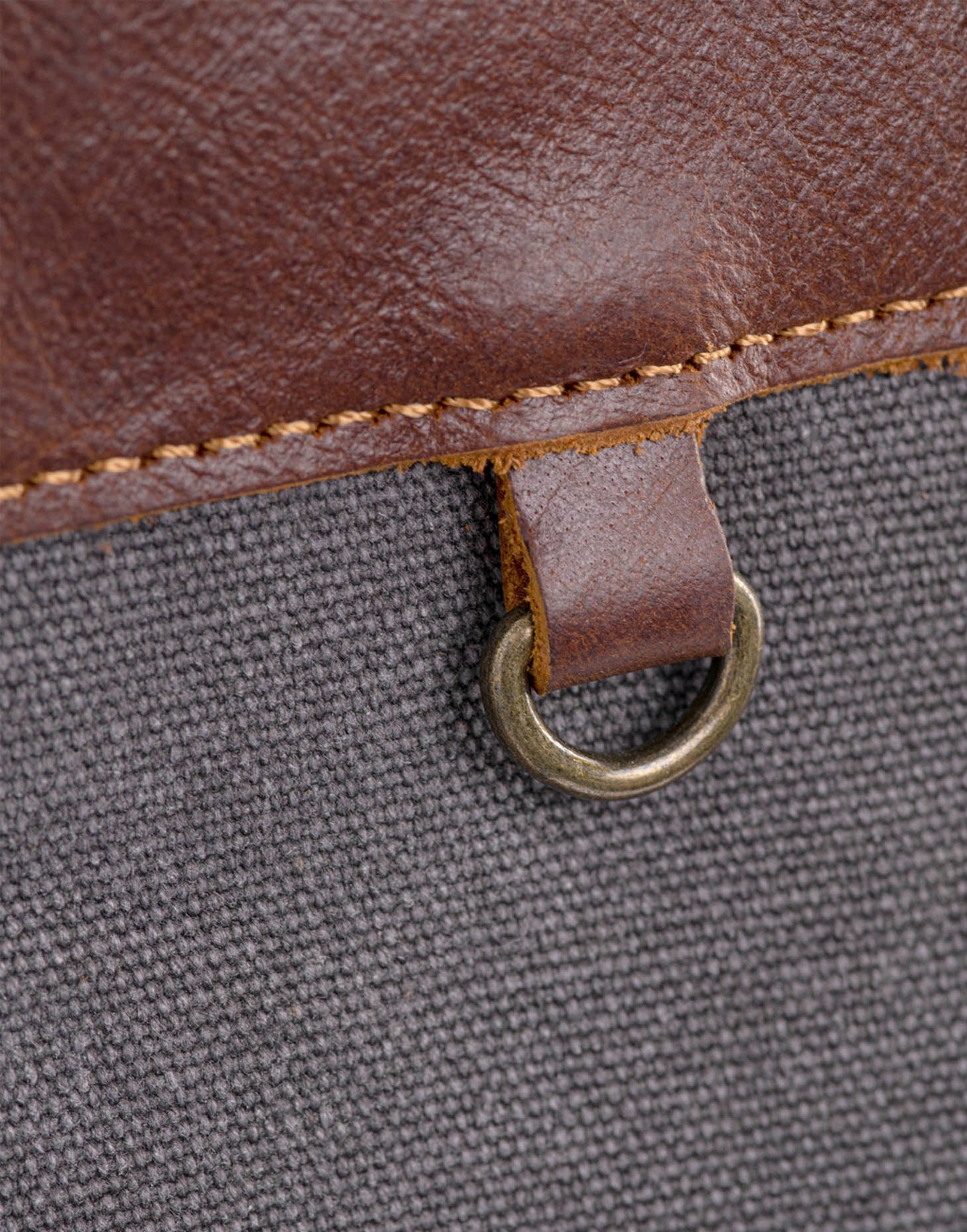 Heavy grade cotton canvas and leather apron by Cotswold Hipster The Upton