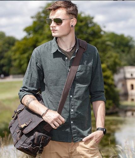 6 Items Every Man Should Carry In His Bag