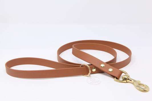 Tan Biothane dog lead, 20mm wide, with solid brass hardware, handmade by Cotswold Hipster 