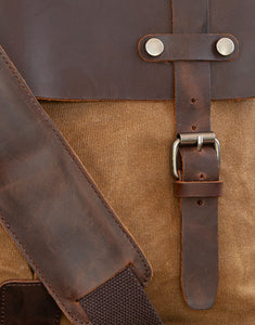Waxed canvas and leather messenger bag The Burford by Cotswold Hipster 