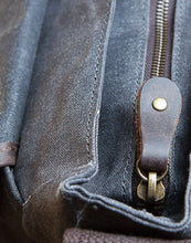 The Stanton Heavy Grade Waxed Canvas Messenger Large Laptop Bag