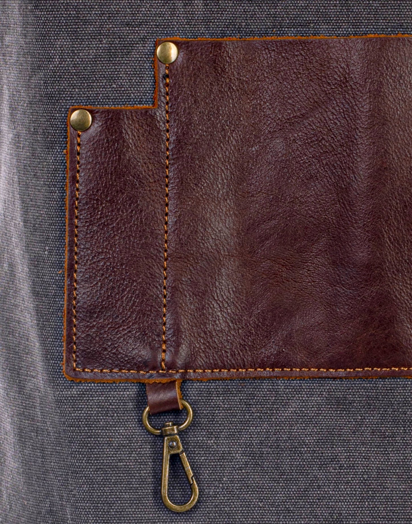 Heavy grade cotton canvas and leather apron by Cotswold Hipster The Upton