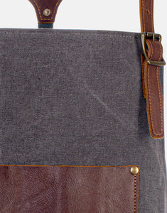 Heavy grade cotton canvas and leather apron by Cotswold Hipster The Upton